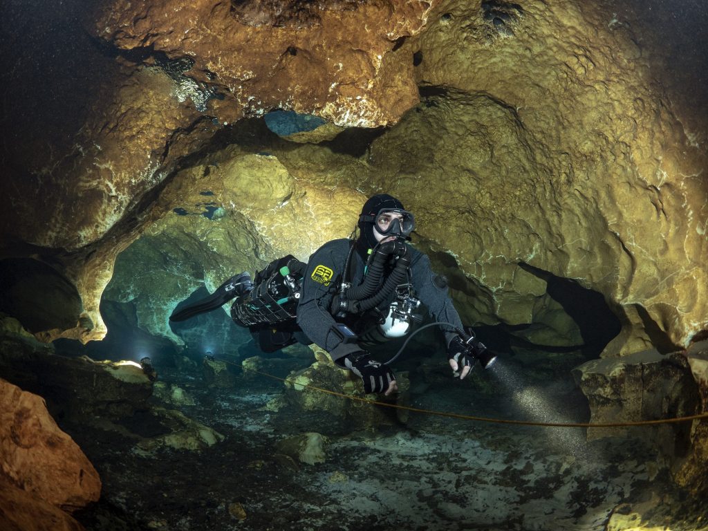 The ultimate dream of becoming a cave diver 