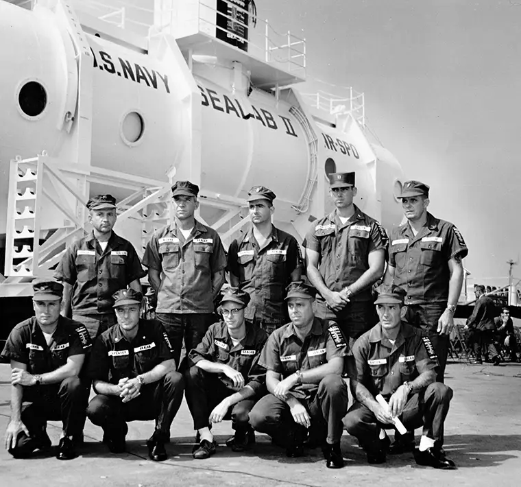 Sealab II crew